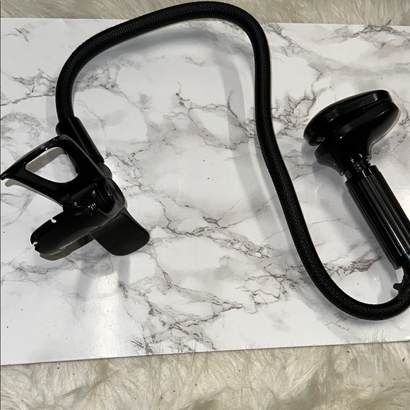 Lamicall flexible gooseneck leather phone holder for bed or desk - Picture 7 of 9